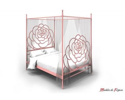 Cama con Dosel Rosa