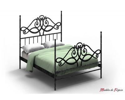 Cama con Piecera y Muros Nora