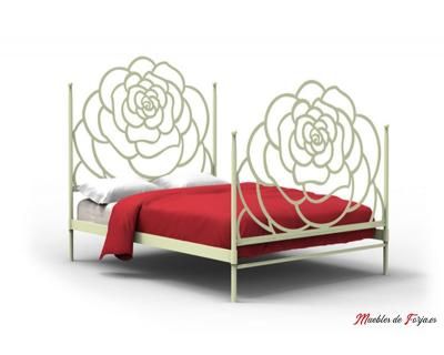 Cama con Piecera y Muros Rosa