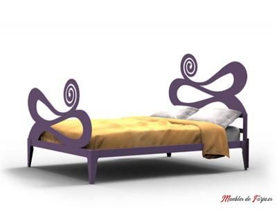 Cama con Piecera Hellen